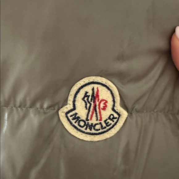 Vintage Moncler Gray Quilted Puffer Vest - Picture 11 of 12